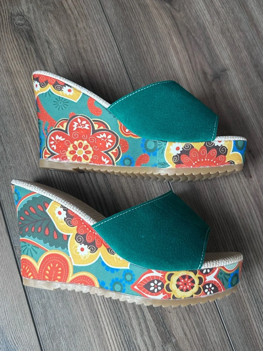 Floral Platform Wedge Sandals Green Faux Suede EU 39 US 8.5 Boho